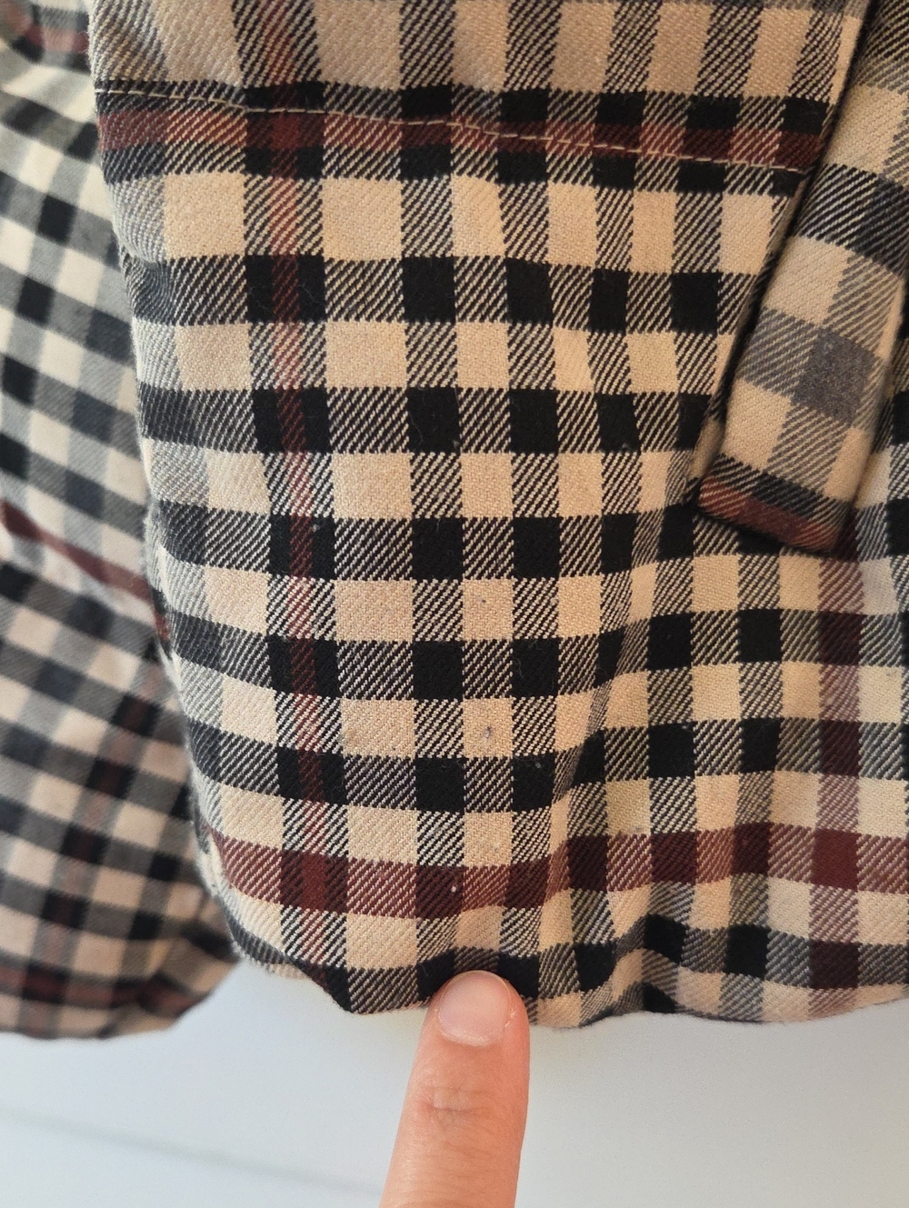 Reese Blutstien - Checked Puffer Jacket - Black & Cream Size M - Picture 6 of 6